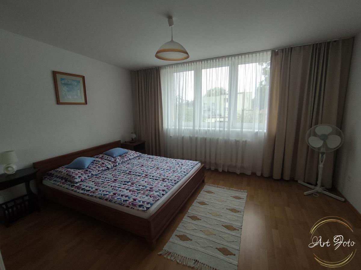 Apartament - 3 Pokojowe Dwupoziomowe Mieszkanie Z Ogrodem Krokowa Kültér fotó